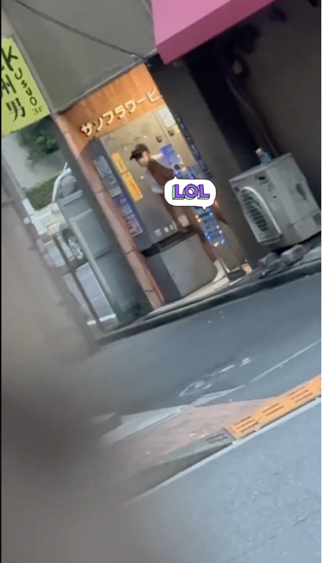 リチャードと思われる男性が映る画像2
