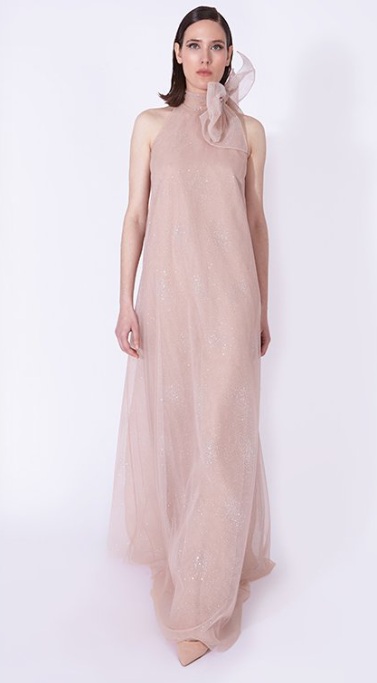 紅白2025今田美桜衣装(オープニング)スモーキーピンクのロングドレス