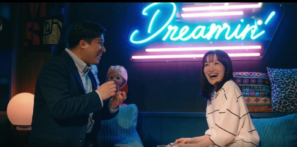 今國の店でプロポーズをした宇津見と瀬戸紫苑