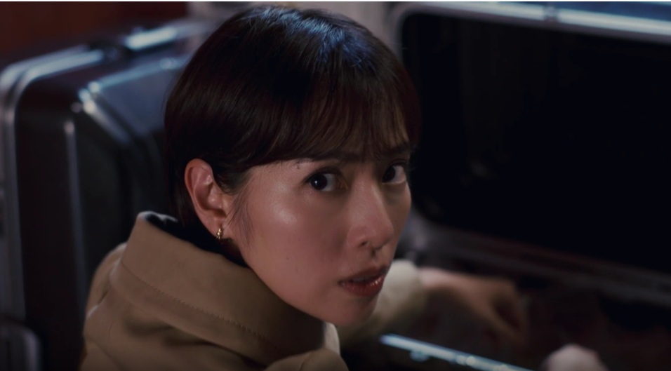 本物の儀堂を見て、怯える一香