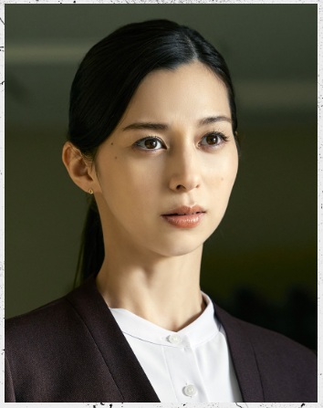 
宮藤詩織（中条あやみ）