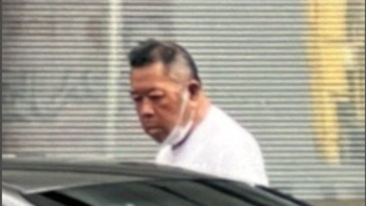 若山哲夫