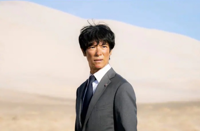砂漠を彷徨う乃木憂助