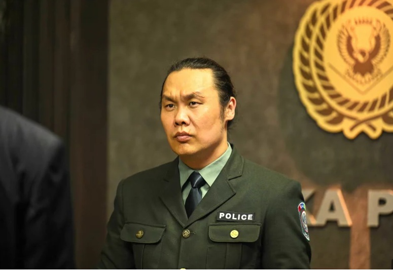 警官になったチンギス